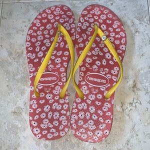 Havaianas women’s flip flops